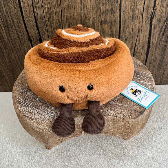 Jellycat Cinnamon Bun Amuseables New FAST SHIP Jellycat Amuseables Cinnamon Roll - Picture 1 of 8